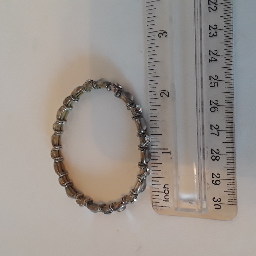 Stretch Rhinestone Bracelet - Picture 3 of 4